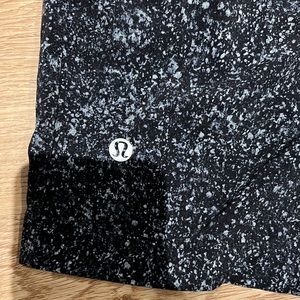 Lululemon Mens THE short size medium